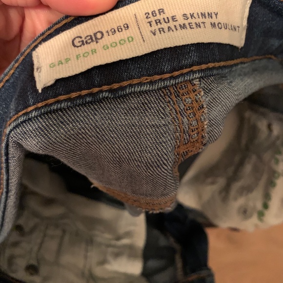 Gap Jeans - Picture 4 of 5